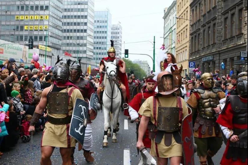 《领地人生》1600年前的11月11日怎么过！