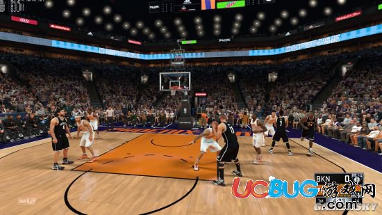 《NBA2K17》怎么卡位？