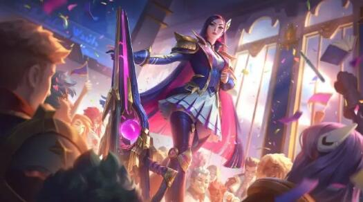 英雄联盟LOL战斗学院女警凯特琳T2皮肤外观一览