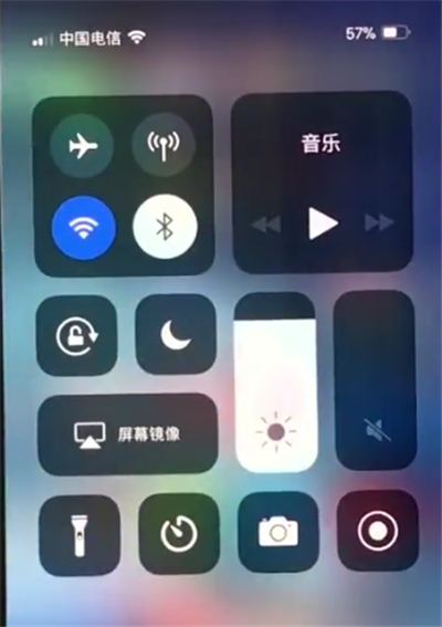 iphonex开启控制中心的操作过程是什么